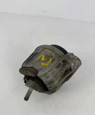 BMW X1 E84 Engine mount bracket 6768800