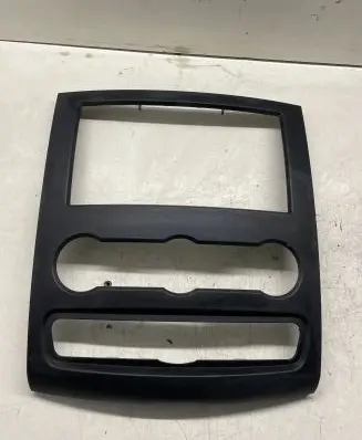 Mercedes-Benz Sprinter W906 Radio/GPS head unit trim A9066800017