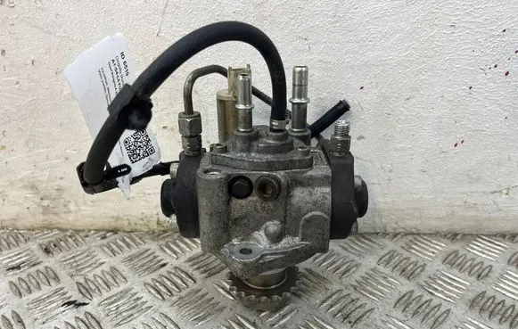 Fuel injection high pressure pump
