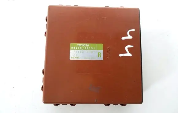 Lexus RX 330 - 350 - 400H Other control units/modules 88650-48151