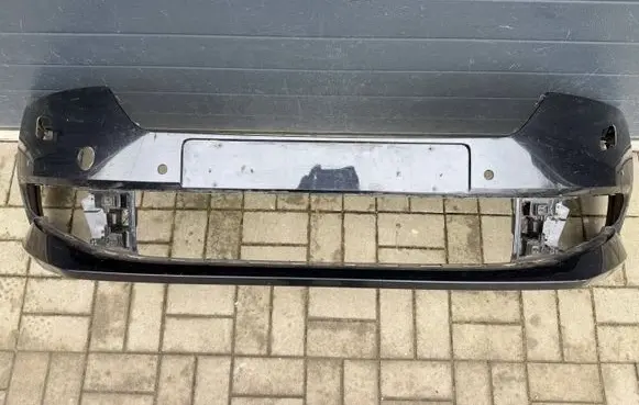 Skoda Fabia Mk3 (NJ) Front bumper 6V0807221F