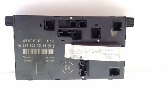 Mercedes-Benz E W211 Door control unit/module 2118207526 8415705