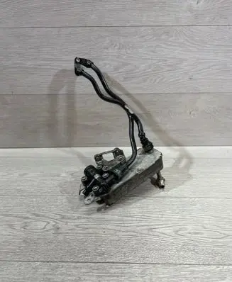 BMW 4 F32 F33 Transmission/gearbox oil cooler 8514515 70579756 517506