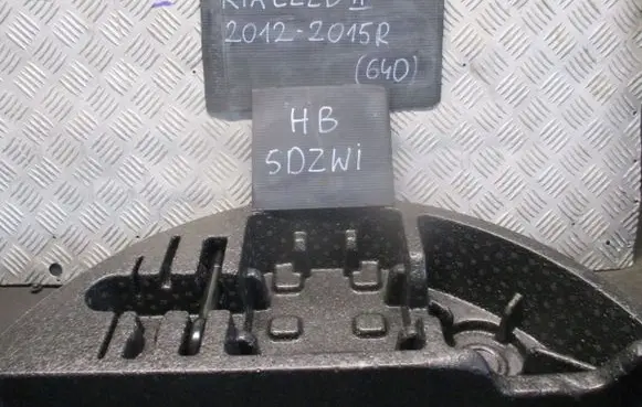 KIA Ceed Voltmeter 