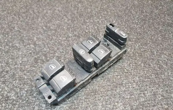 Volkswagen PASSAT B5.5 Electric window control switch 1J4959857B 03755030
