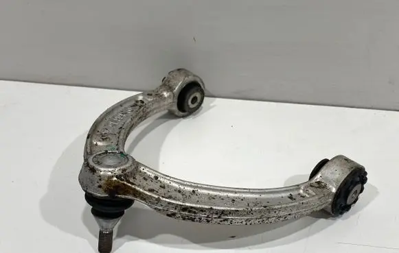 Mercedes-Benz ML W166 Front upper control arm/wishbone 16613