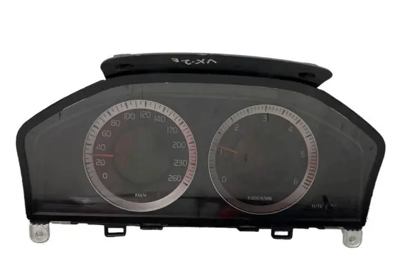 Volvo XC70 Speedometer (instrument cluster) 31270901AA