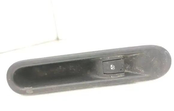 Renault Espace - Grand espace IV Electric window control switch 8200012263