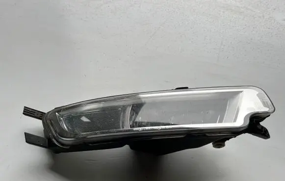 Volkswagen PASSAT B8 Front fog light 3G0941661H