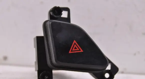 Hyundai i30 Hazard light switch 864W0140
