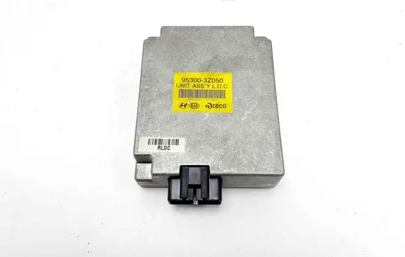 Hyundai i40 Other devices 953003Z050