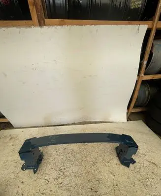 Volvo XC40 Front bumper cross member 32377472