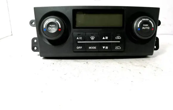 KIA Sorento Climate control unit 972503E760 C800JD6BB 389F6170051