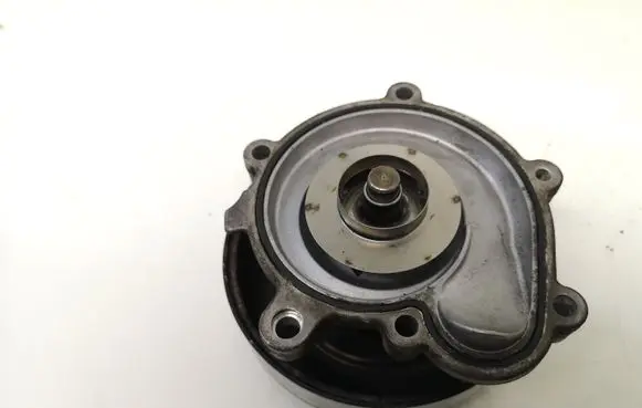 Mercedes-Benz E W211 Water pump R2712010201 A2712020110