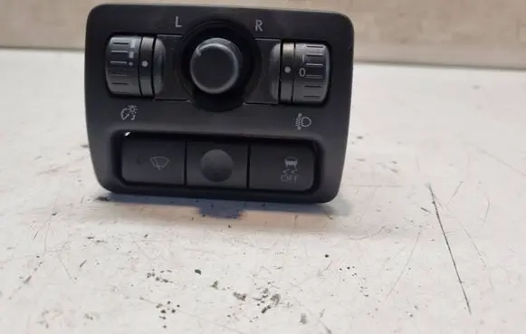 Subaru Outback Wing mirror switch 159960
