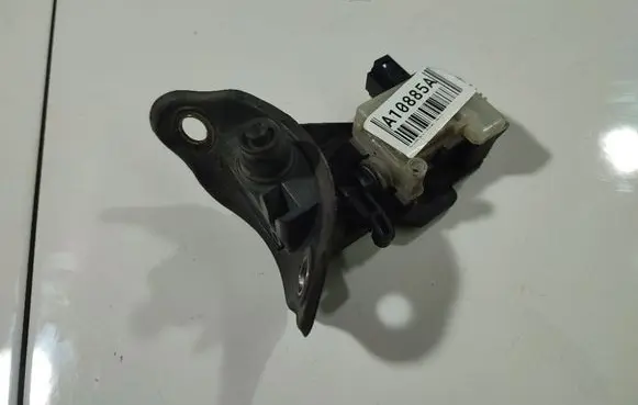Mercedes-Benz CLS C219 Central locking motor A2118200197