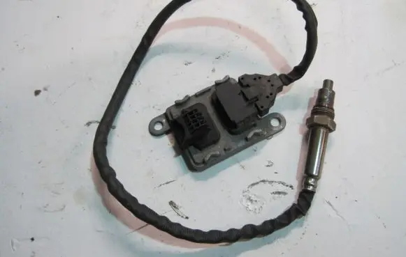 BMW 2 Active Tourer U06 Lambda probe sensor A0009053109 5905232380089