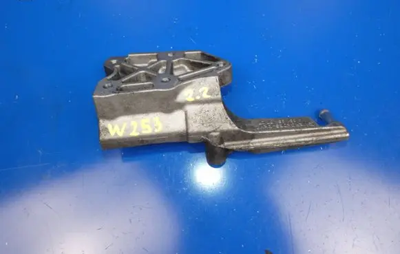 Mercedes-Benz GLC X253 C253 Other engine bay part A6510940727