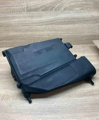 Mercedes-Benz ML W164 Air filter box A6420940204