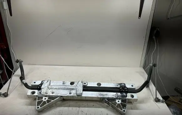 Chrysler Pacifica Front anti-roll bar/sway bar 68223606AC 68238126AC 68231840