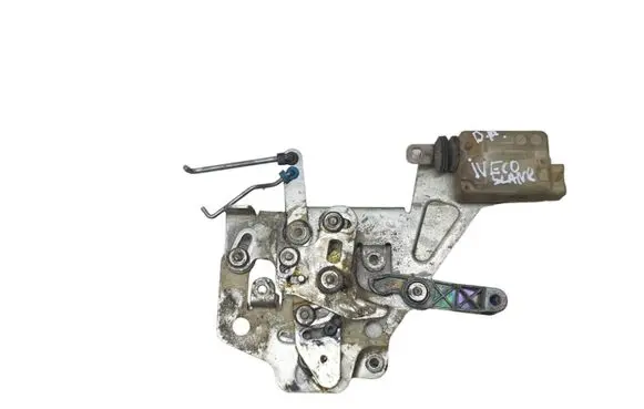 Iveco Daily 35 - 40.10 Sliding door lock 500330807
