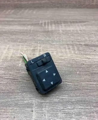 Toyota Avensis T220 Wing mirror switch 8487005020 98903221000