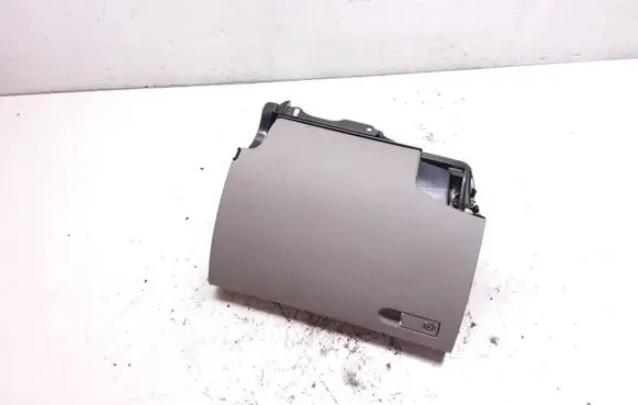 Mercedes-Benz C W204 Glove box A2046800091 00601256
