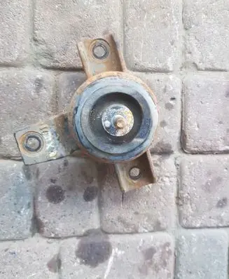 KIA Sorento Engine mount bracket