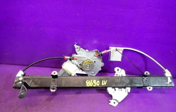 Nissan Micra Front door window regulator with motor 0130822202