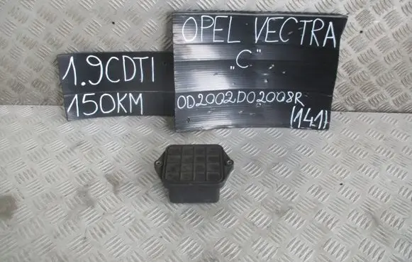 Opel Vectra C ABS pump bracket 