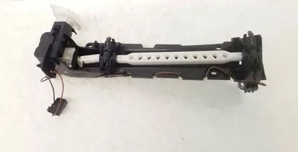 Mercedes-Benz E W211 Glove box lock 2116800184 T0017798K