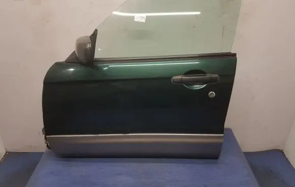 Subaru Forester SG Front door 2C6