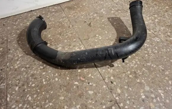 Volvo V60 Intercooler hose/pipe 31355268