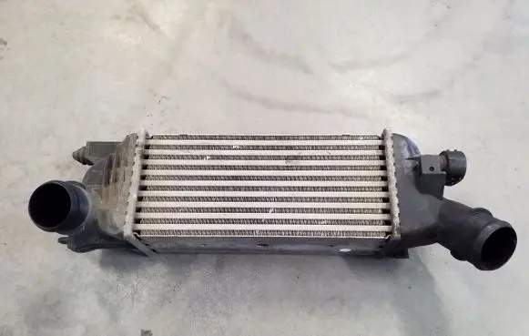 Peugeot 407 Intercooler radiator 9645682880