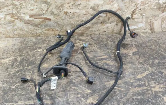 Chevrolet Cruze Front door wiring loom 96949012
