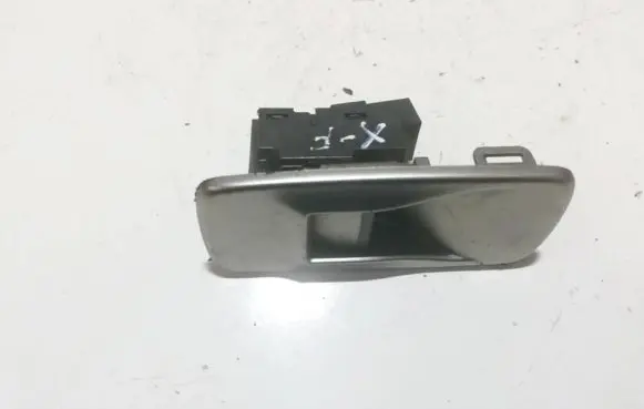 Jaguar XF Electric window control switch ax2314717aa 10w342