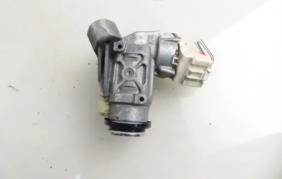 Toyota Yaris Ignition lock 450202216