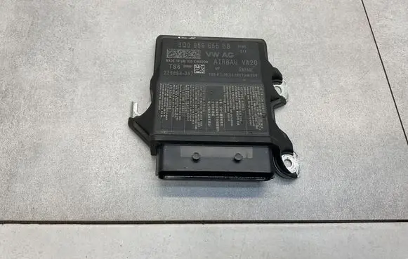 Volkswagen PASSAT B8 Airbag control unit/module 3Q0959655BB