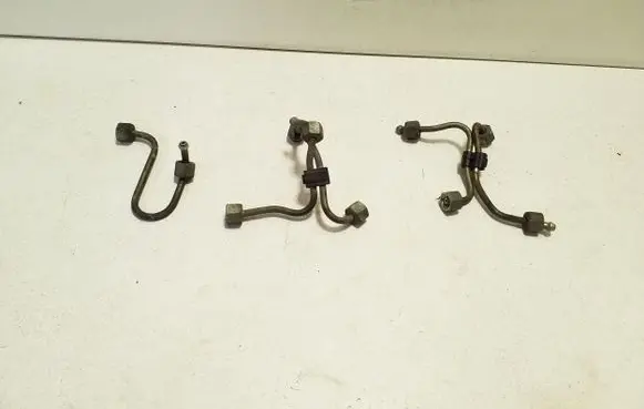 Peugeot 307 Fuel injector supply line/pipe 