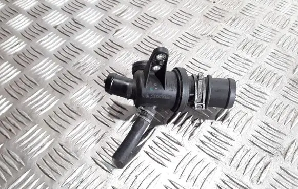 Thermostat/thermostat housing