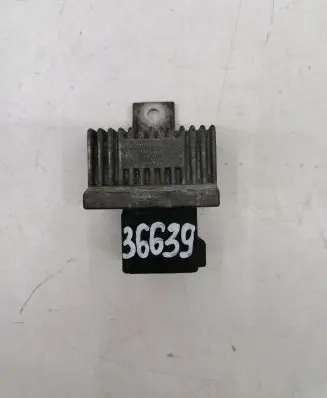Nissan Note (E11) Glow plug pre-heat relay 7700115078
