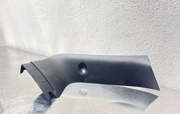 Opel Mokka Tailgate/trunk side cover trim 95190797