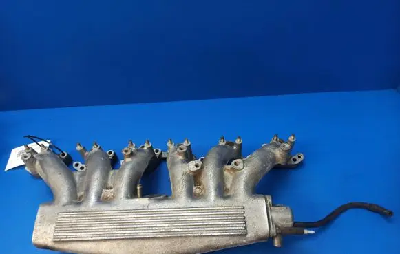 Jaguar XJS Intake manifold P41465