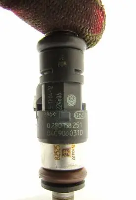 Volkswagen Up Fuel injector 0280158251