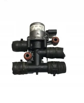 Audi A4 S4 B6 8E 8H Coolant heater control valve 8E0820035B