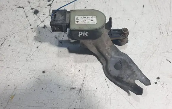 Porsche Cayenne (9PA) Headlight/headlamp level sensor 7L0616213 15160100332