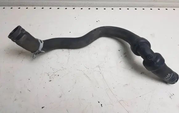 Renault Megane IV Engine coolant pipe/hose 924101447R