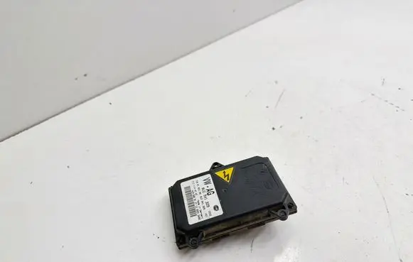 Volkswagen Touareg II Headlight ballast module Xenon 8U0941329 7086160199 74696000AE