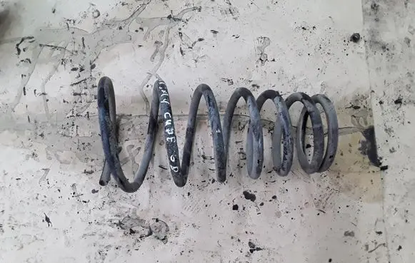 Hyundai Tiburon Rear coil spring NOCODE