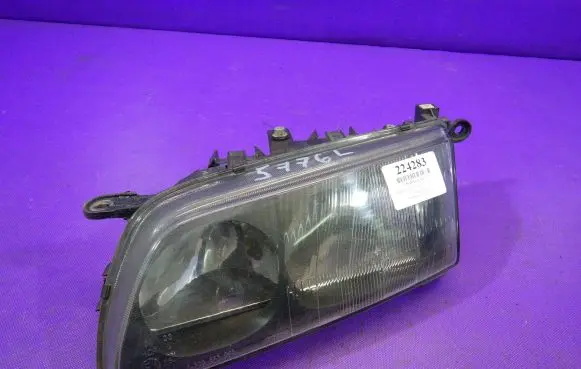 Mazda 626 Headlight/headlamp